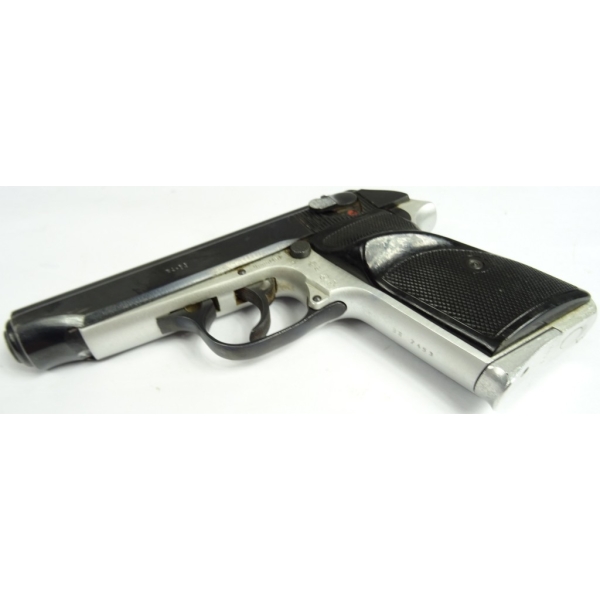 Pistolet FEG PA-63 kal. 9x18mm + drugi magazynek